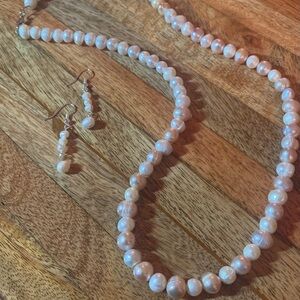 Genuine Freshwater pearl necklace/earring set